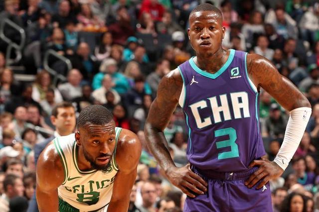 球队在攻守 球队在攻守