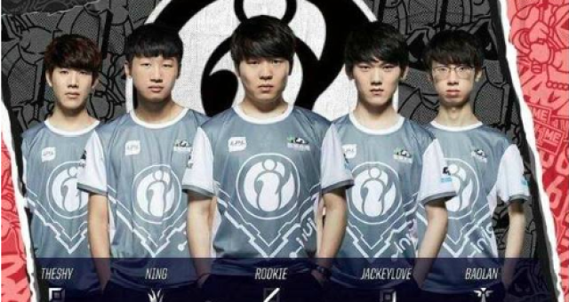 会上代表中 会上代表中