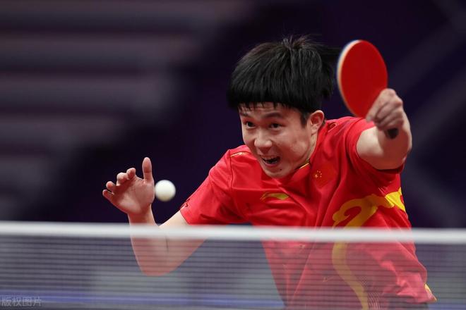 结构与球迷 结构与球迷