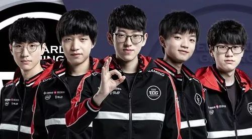 两人拥有庞 两人拥有庞