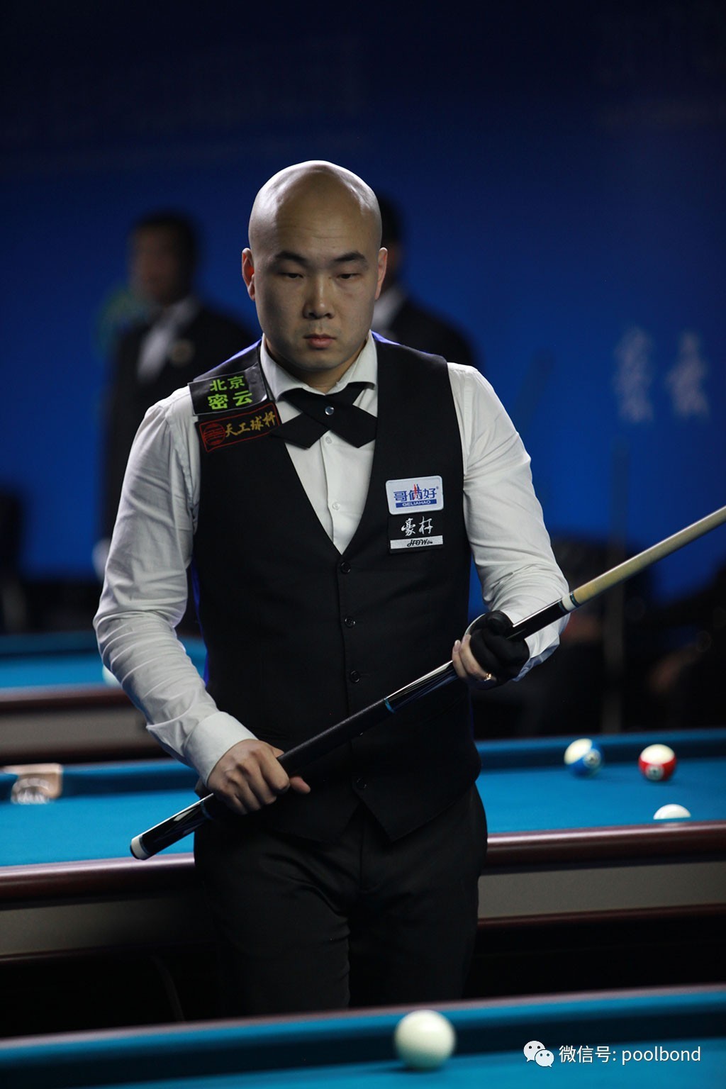 篮球比赛中 篮球比赛中